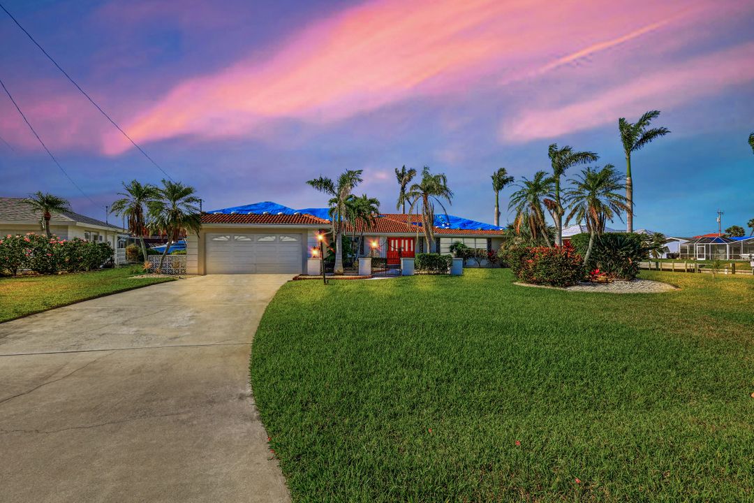 4940 SW 3rd Ave, Cape Coral, FL 33914