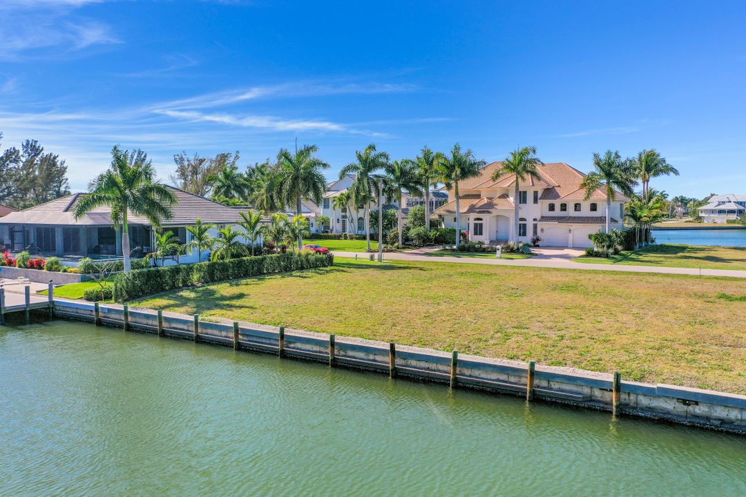 617 Crescent St, Marco Island, FL 34145