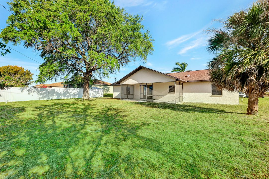 2222 NW 2nd St, Cape Coral, FL 33993