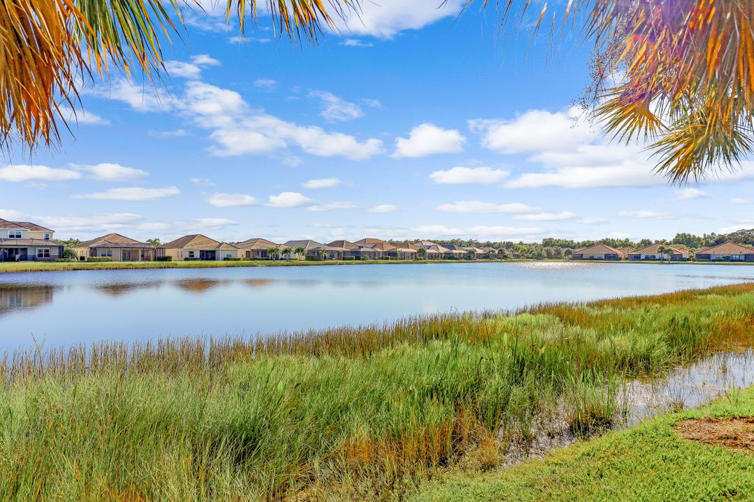 4450 Waterscape Ln, Fort Myers, FL 33966