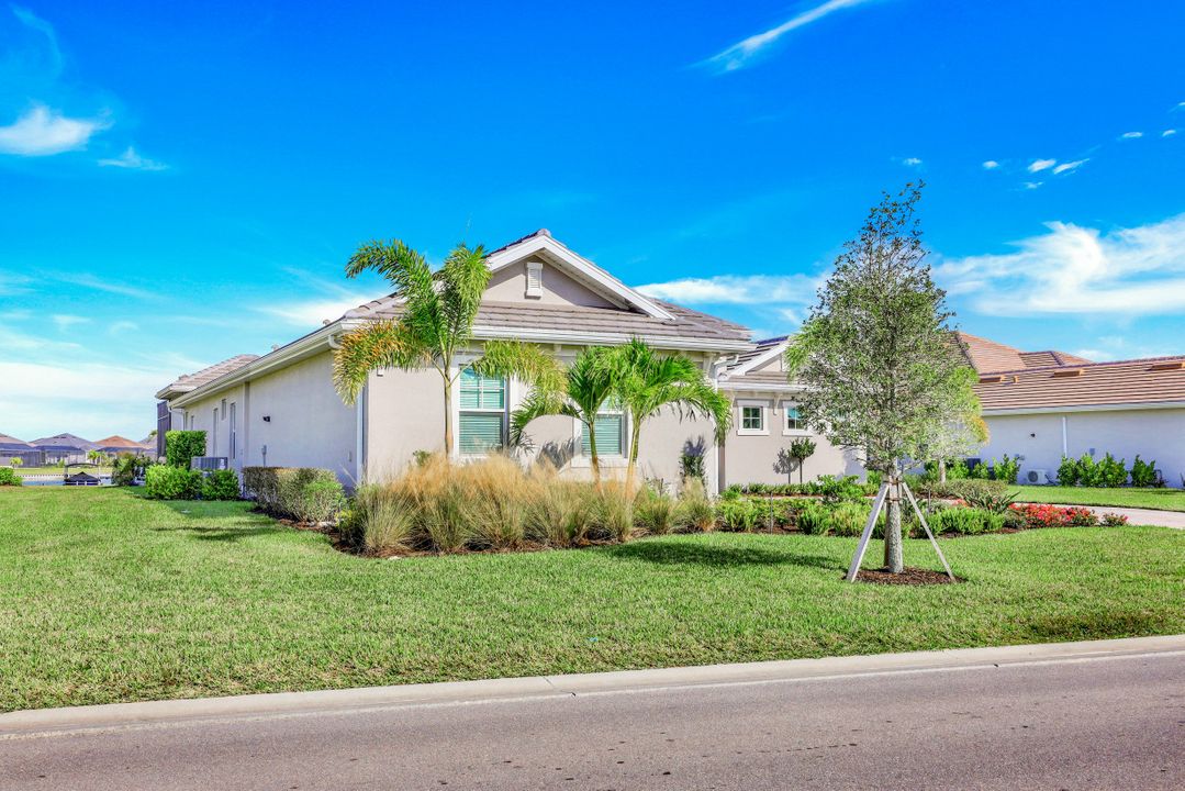 18421 WildBlue Blvd, Fort Myers, FL 33913