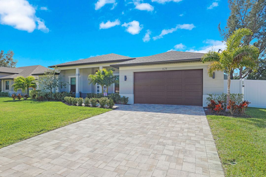 628 SW 28th St, Cape Coral, FL 33914