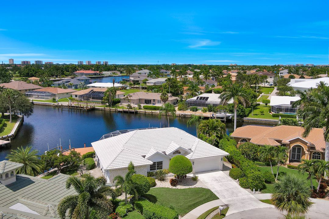 278 Seminole Ct, Marco Island, FL 34145