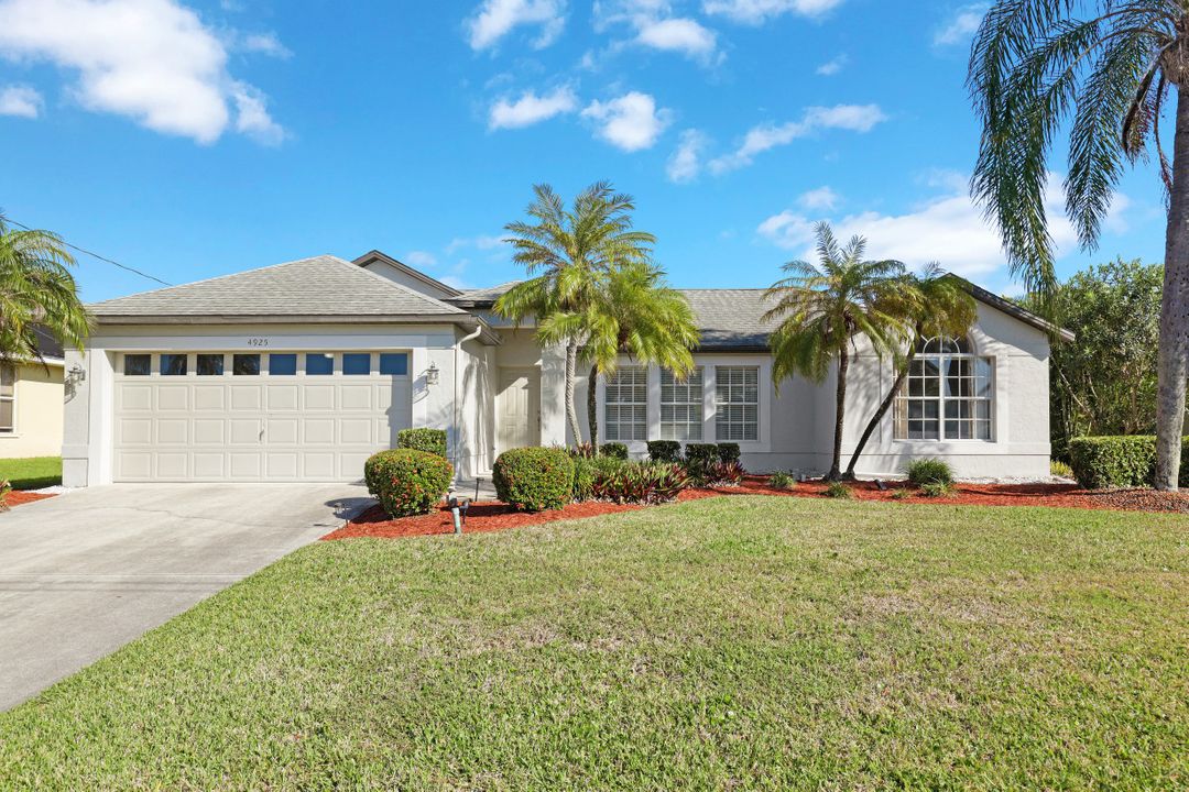 4925 SW 17th Pl, Cape Coral, FL 33914