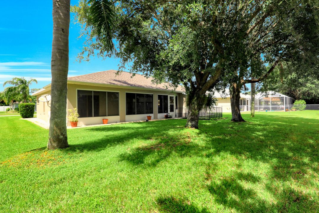 616 SE 31st Terrace, Cape Coral, FL 33904