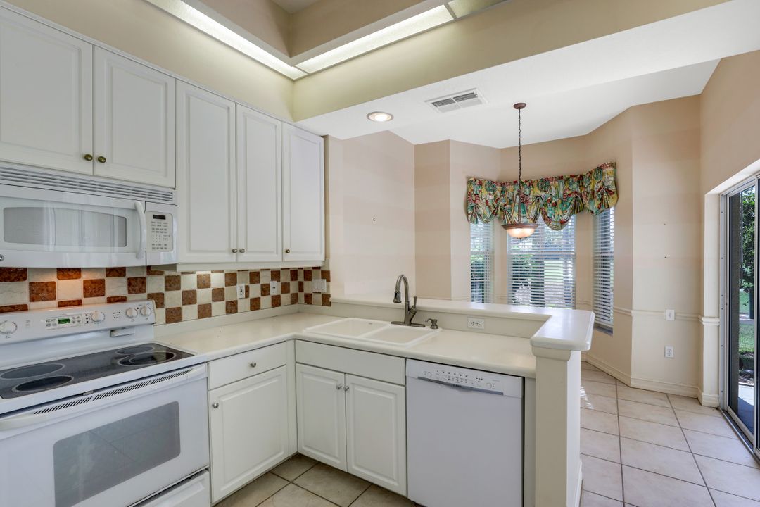 24623 Ivory Cane Dr #101, Bonita Springs, FL 34134