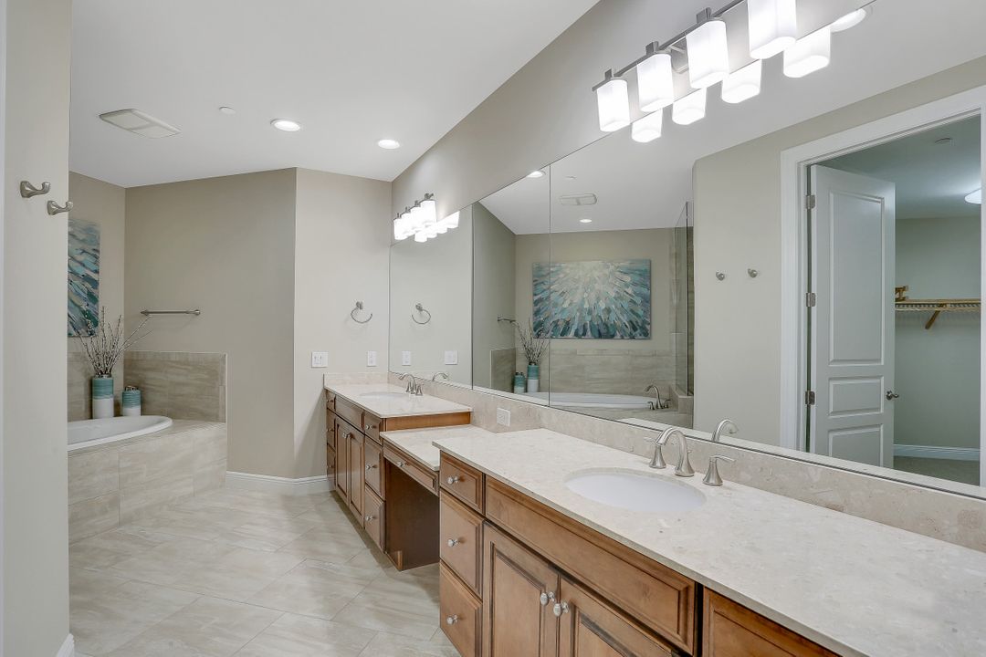 16426 Carrara Way #202, Naples, FL 34110