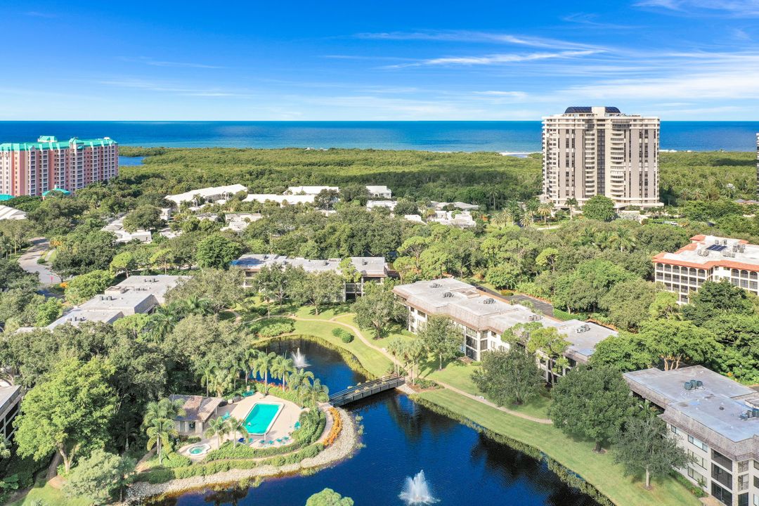 5964 Pelican Bay Blvd #431, Naples, FL 34108