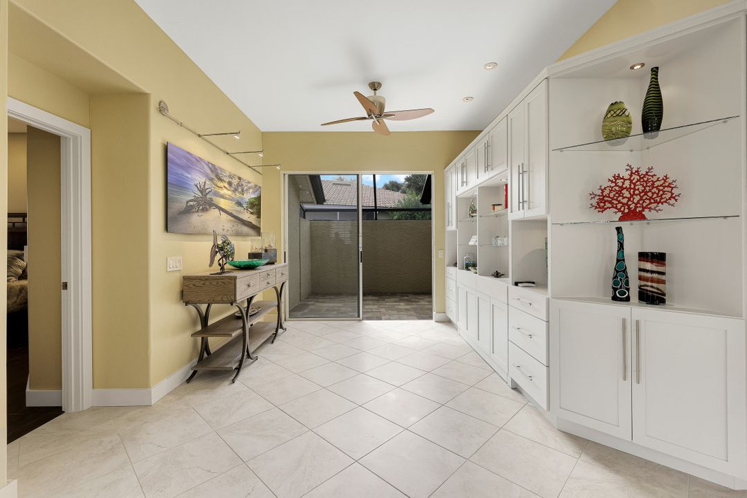 13461 Bridgeford Ave, Bonita Springs, FL 34135