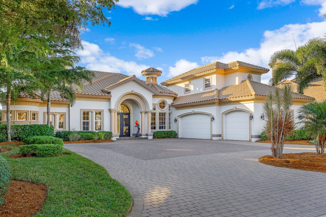 9558 Via Lago Way, Fort Myers, FL 33912