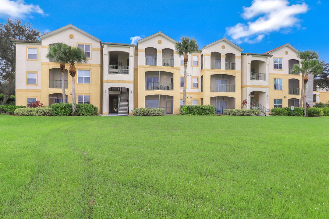 11520 Villa Grand #1007, Fort Myers, FL 33913