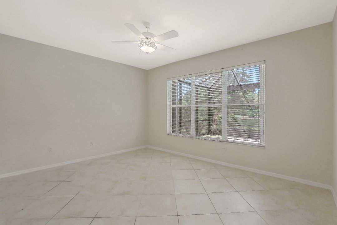 9224 Spring Run Blvd, Bonita Springs, FL 34135