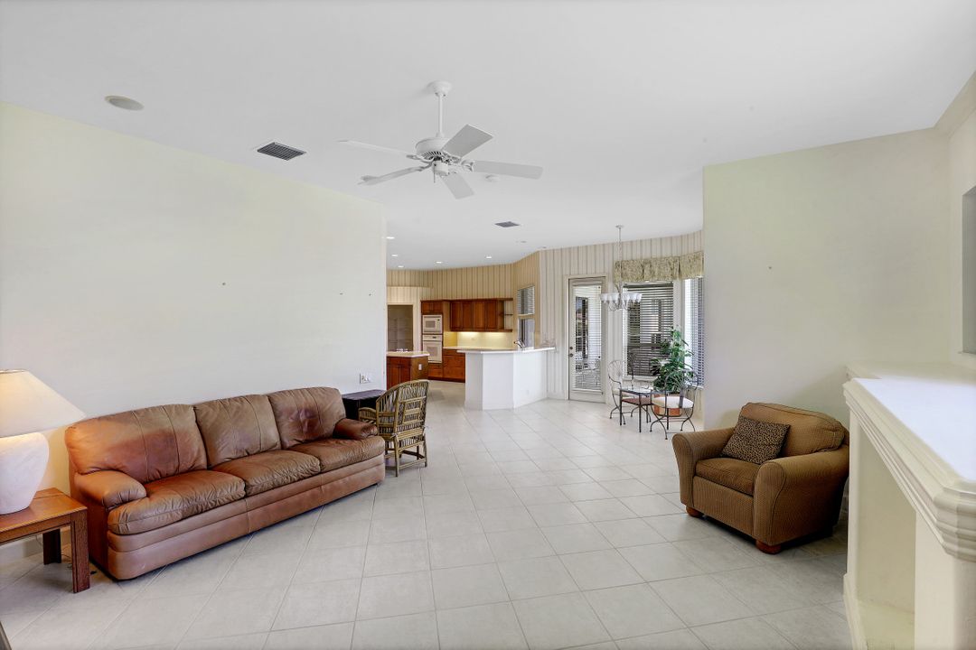 9160 Cherry Hill Ct, Fort Myers, FL 33908