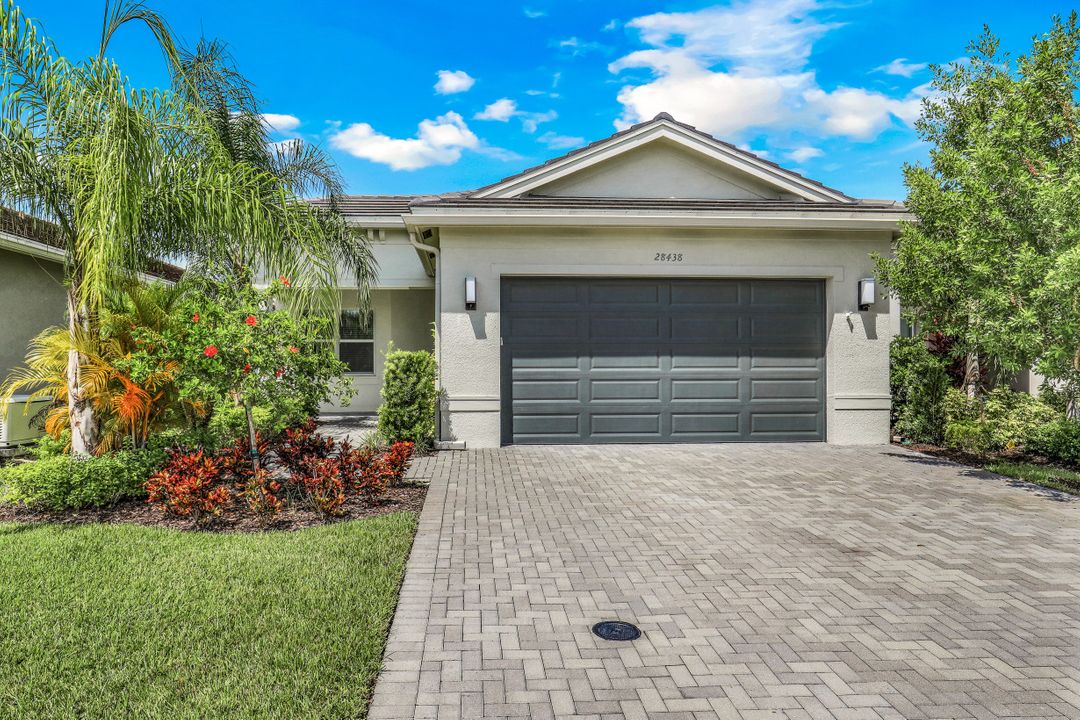 28438 Capraia Dr, Bonita Springs, FL 34135