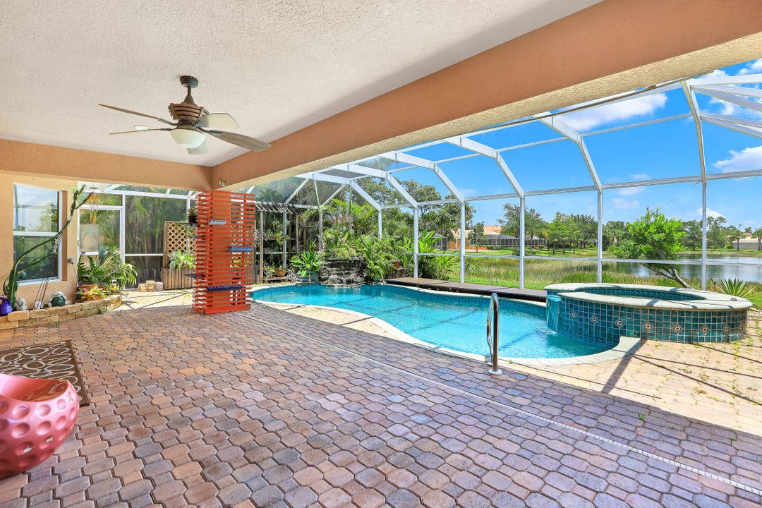 9308 La Bianco St, Fort Myers, FL 33967