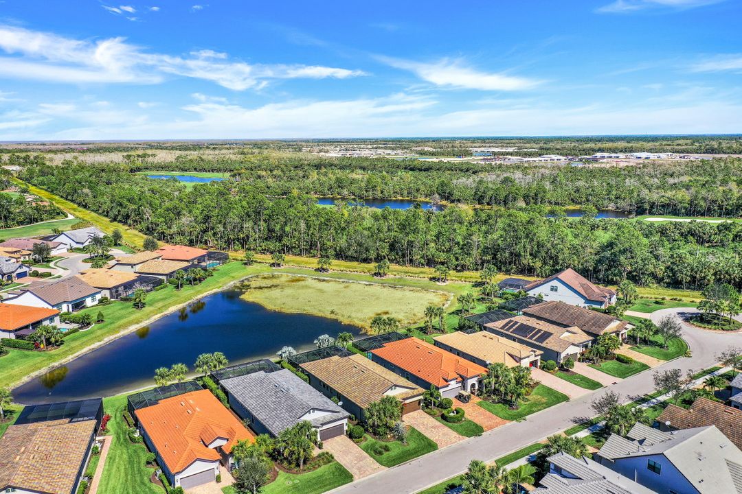 9409 Whooping Crane Wy, Naples, FL 34120