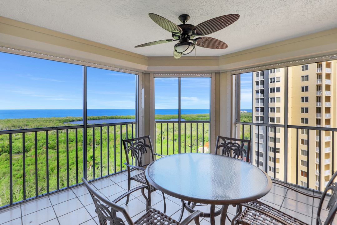 6585 Nicholas Blvd #1405, Naples, FL 34108