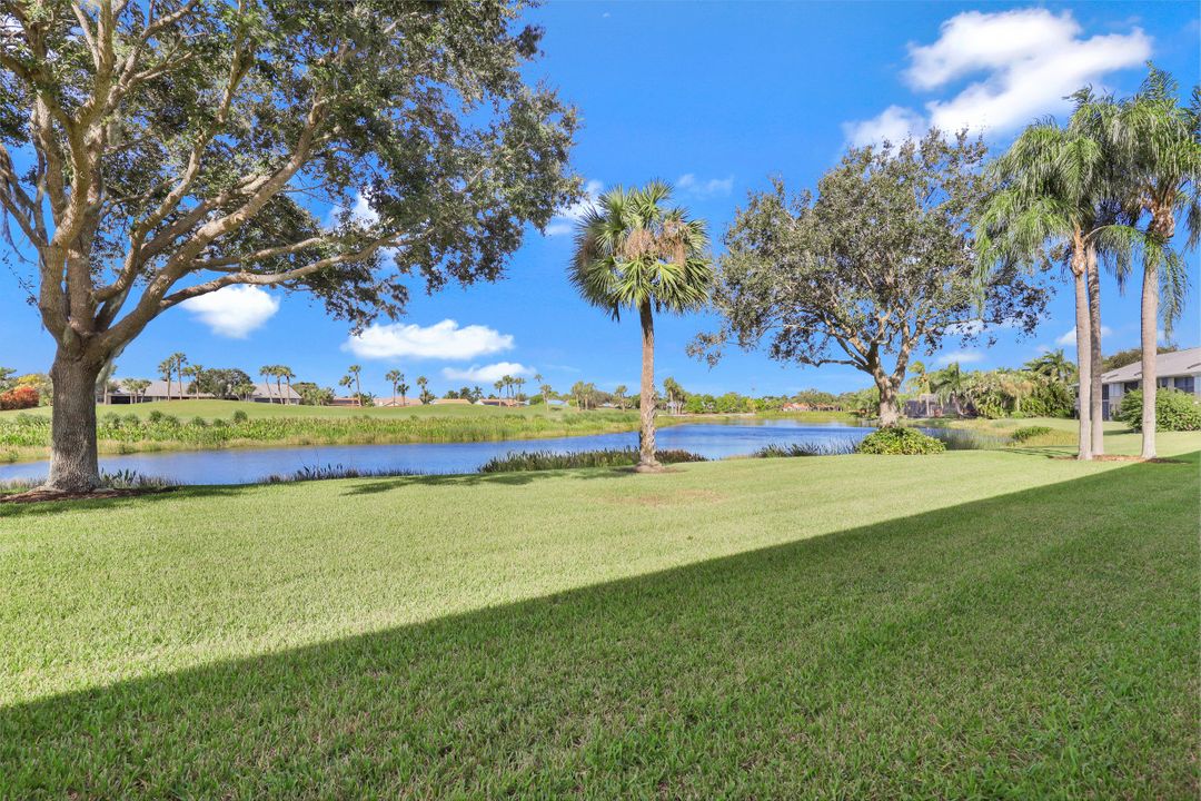 16230 Kelly Cove Dr #221, Fort Myers, FL 33908