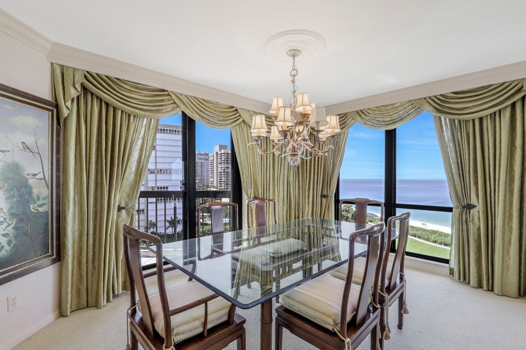 4551 Gulf Shore Blvd N #1003, Naples, FL 34103