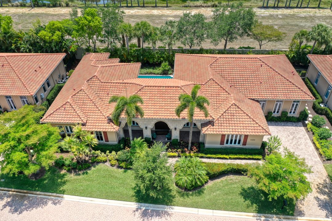 2132 Torino Way, Naples, FL 34105