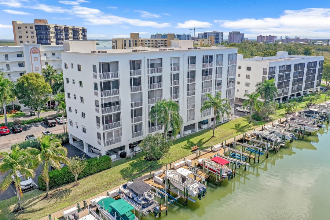 4361 Bay Beach Ln #124, Fort Myers Beach, FL 33931