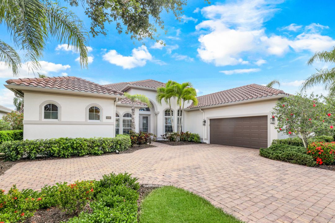 9386 Copper Canyon Ct, Naples, FL 34120