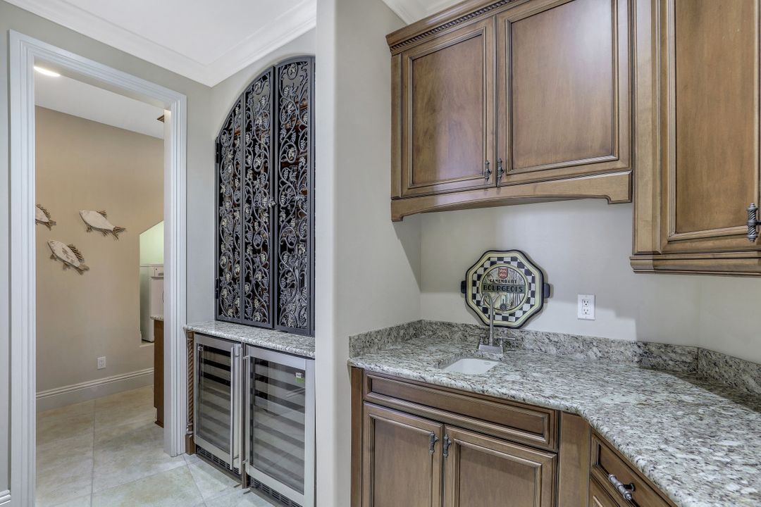 1404 Butterfield Ct, Marco Island, FL 34145