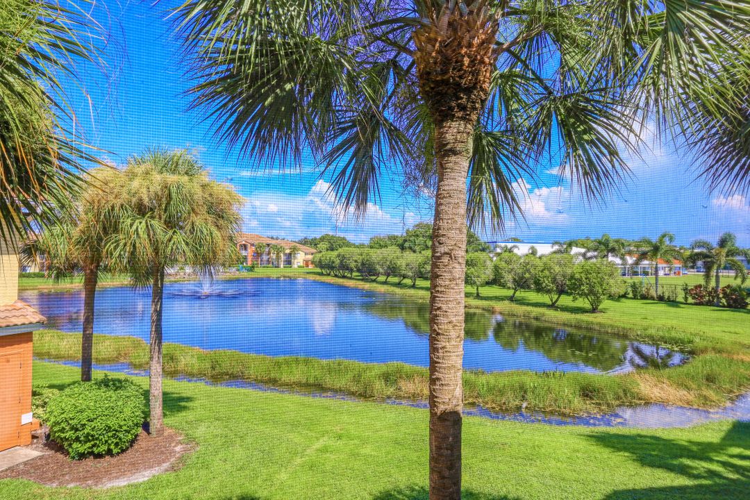 6360 Aragon Way #201, Fort Myers, FL 33966