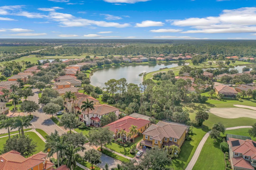 2108 Par Dr, Naples, FL 34120