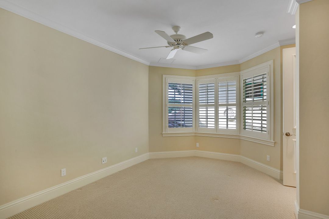 232 Point Salerno, Naples, FL 34108