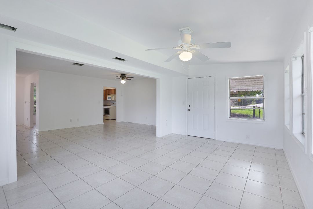 15780 Treasure Island Ln, Fort Myers, FL 33905