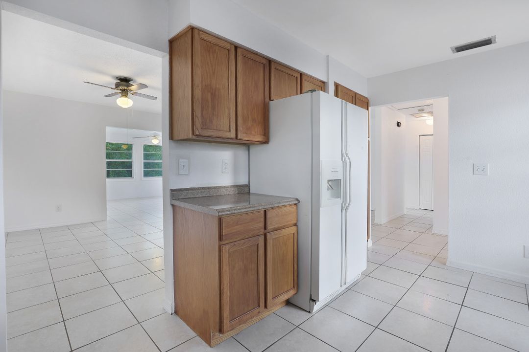 15780 Treasure Island Ln, Fort Myers, FL 33905