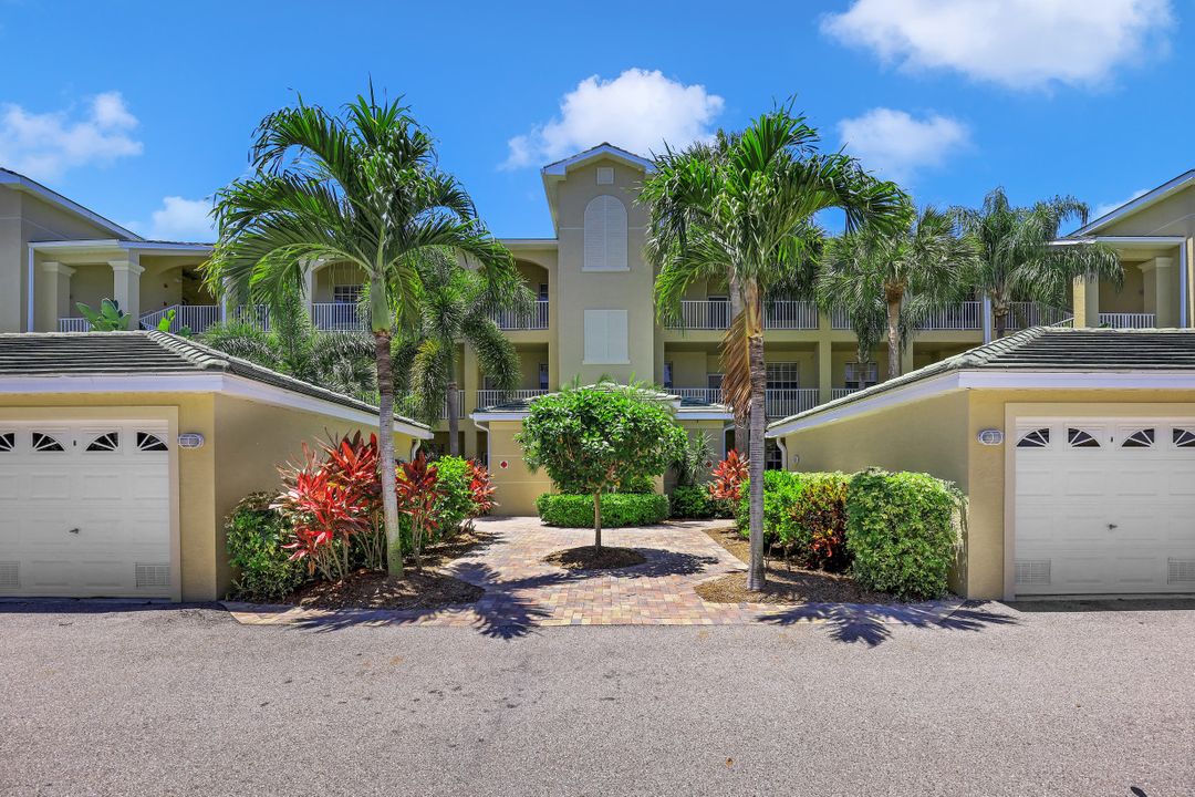 3441 Pointe Creek Ct #305, Bonita Springs, FL 34134