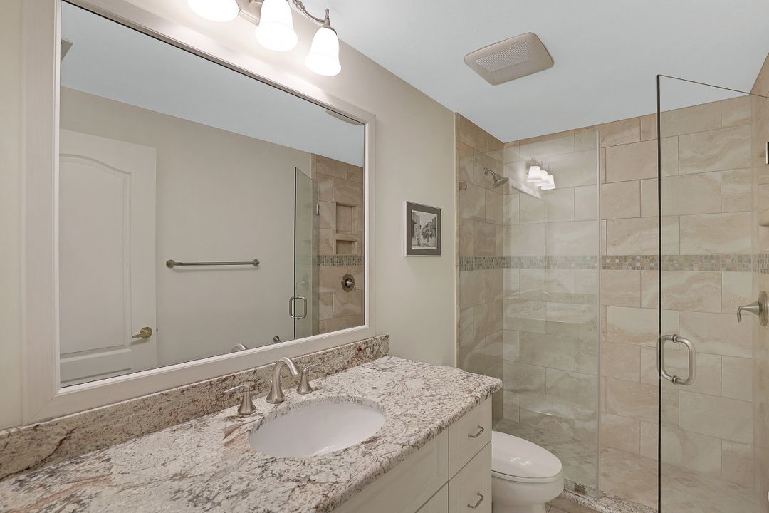 8006 Kilkenny Ct, Naples, FL 34112