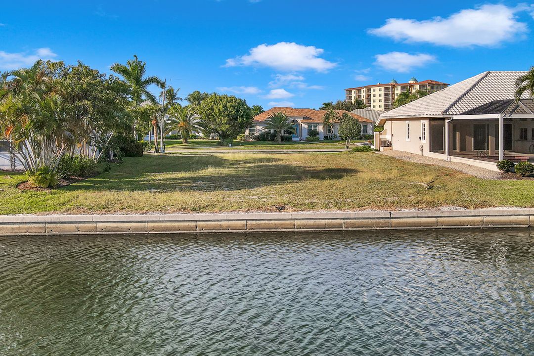 881 S Joy Cir, Marco Island, FL 34145