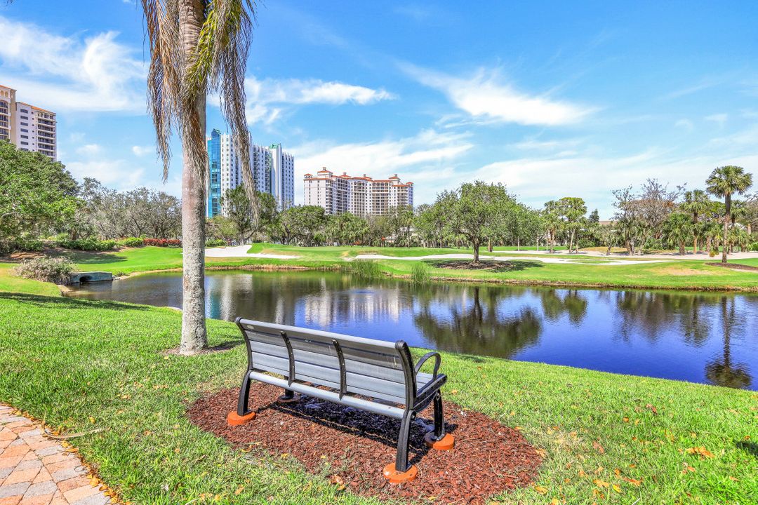 7056 Pelican Bay Blvd #B105, Naples, FL 34108