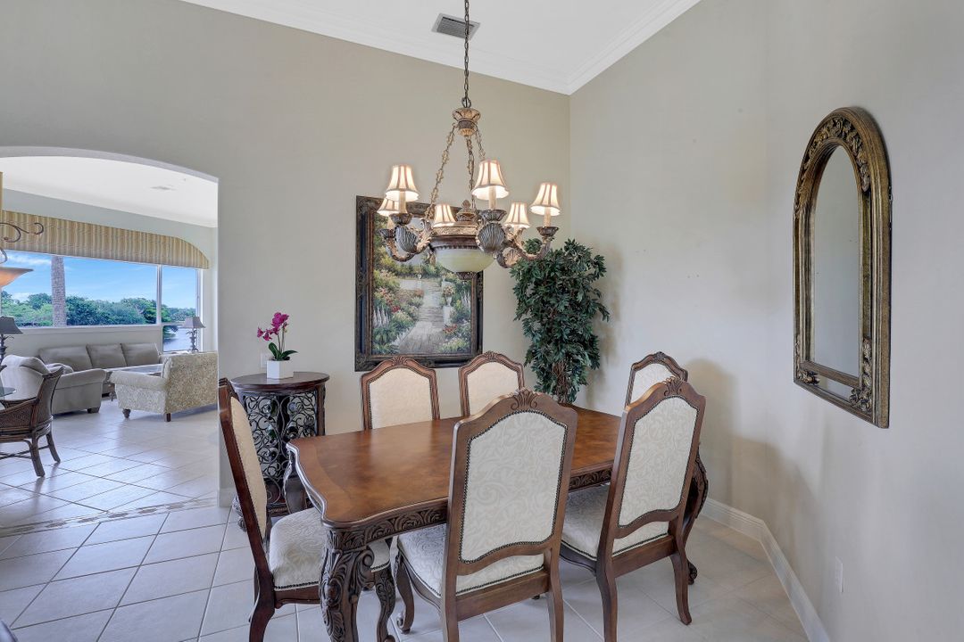 15501 Monterosso Ln #201, Naples, FL 34110