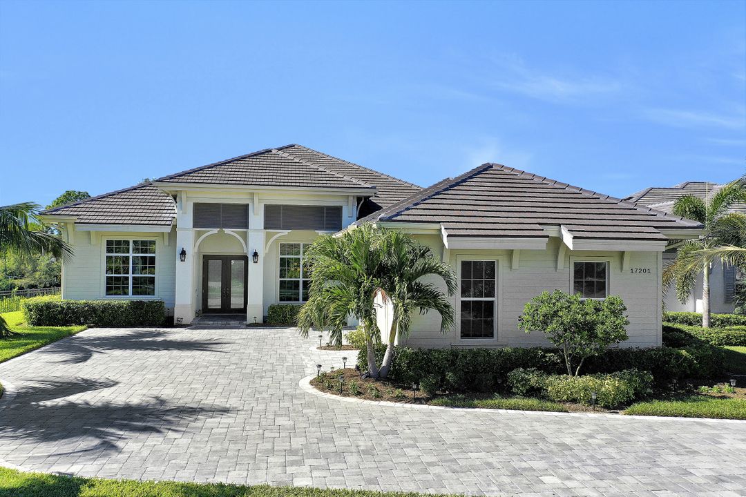 17201 Hidden Estates Cir, Fort Myers, FL 33908