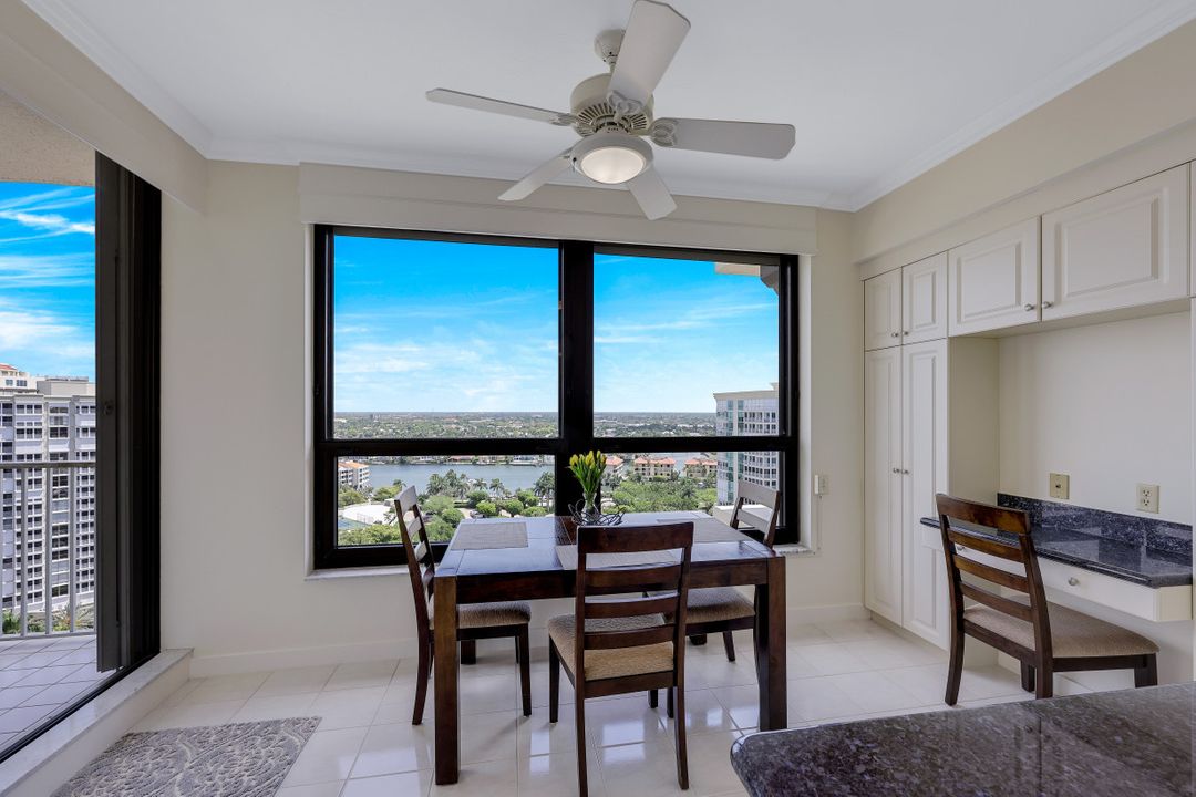 4301 Gulf Shore Blvd N #1700, Naples, FL 34103