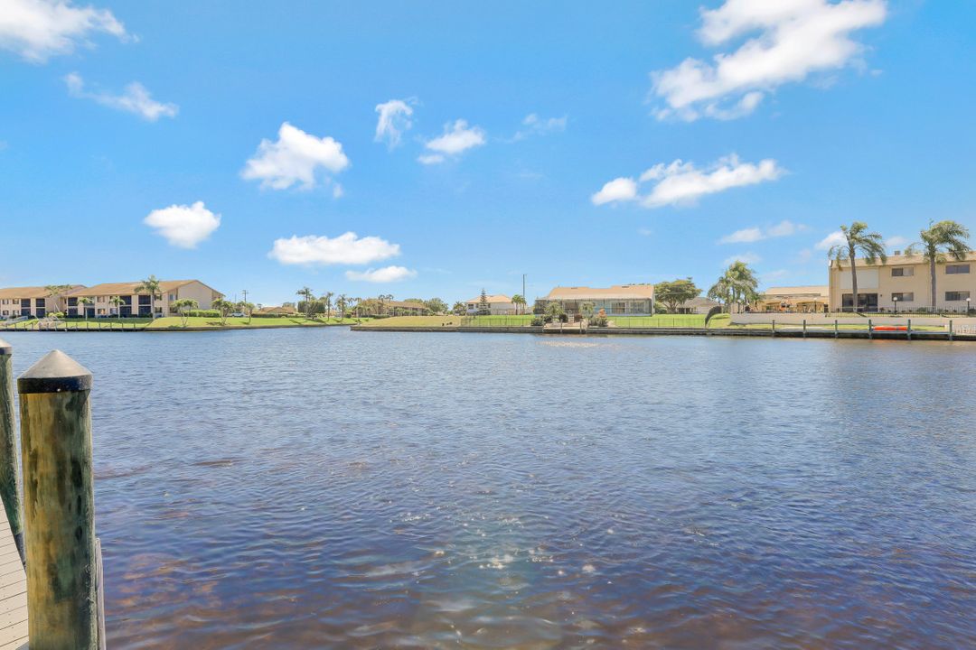 3708 SE 12th Ave #103, Cape Coral, FL 33904