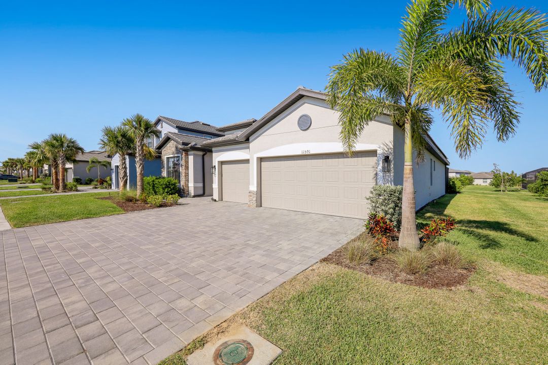 11591 Canopy Loop, Fort Myers, FL 33913
