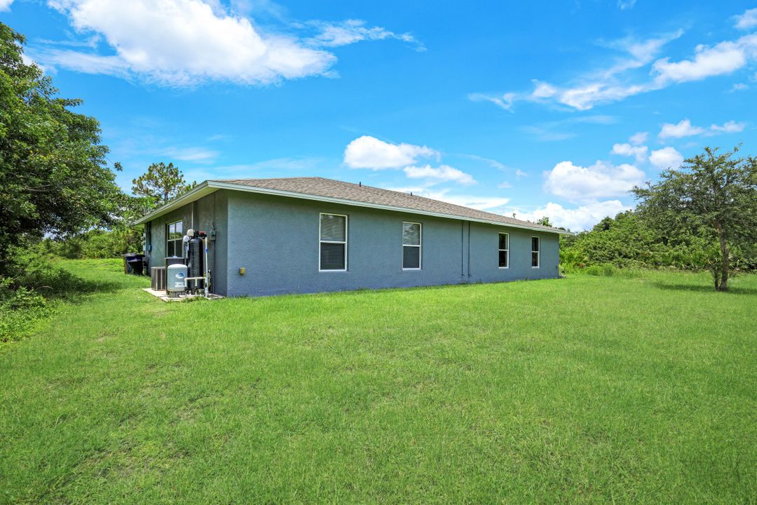 105 Harold Ave S #105 & 107, Lehigh Acres, FL 33973