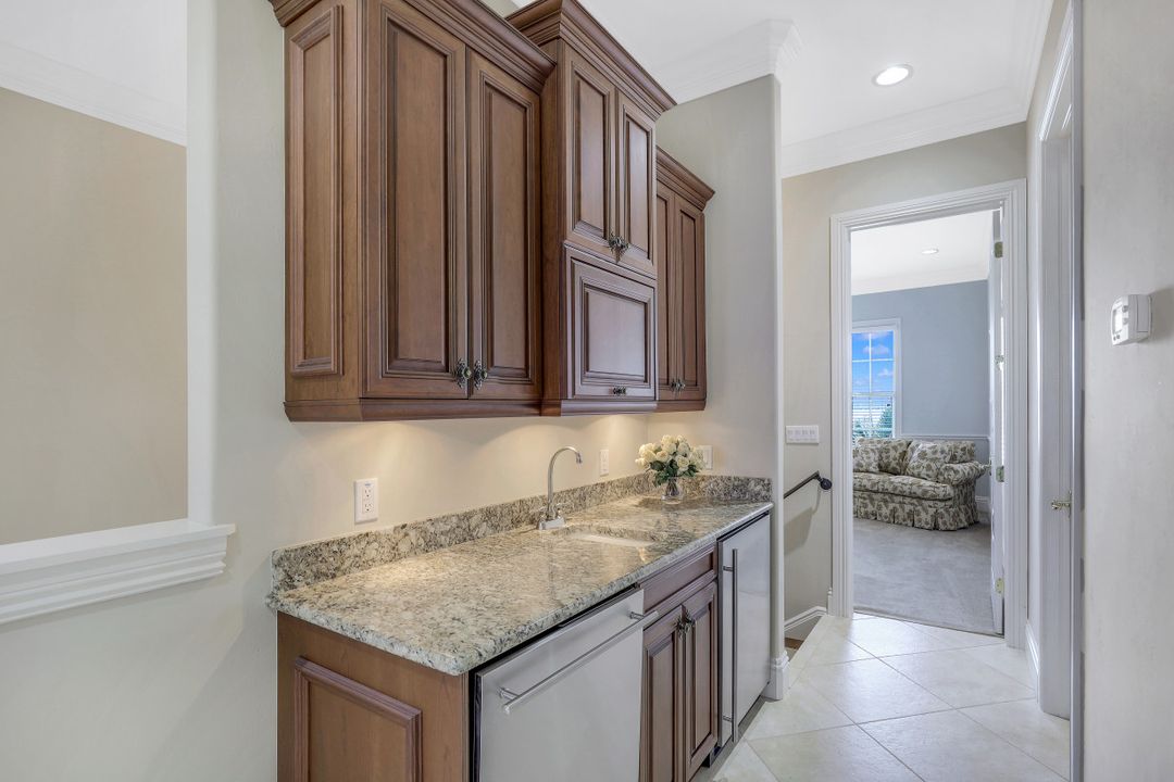 1404 Butterfield Ct, Marco Island, FL 34145