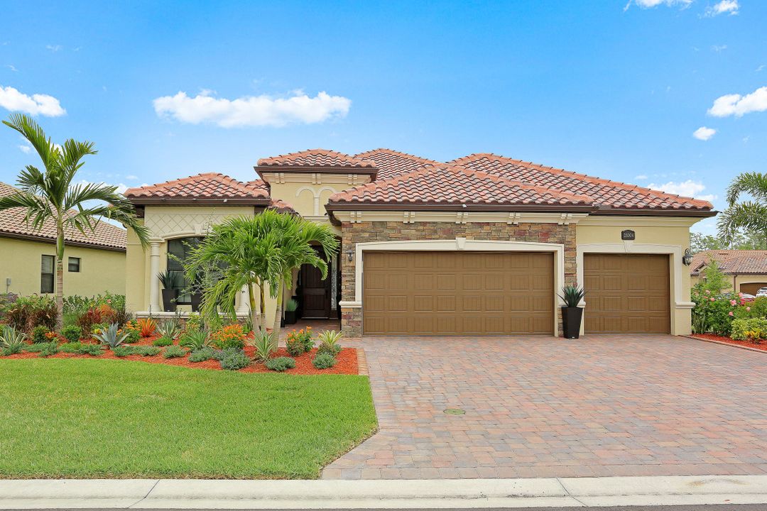 28004 Kerry Ct, Bonita Springs, FL 34135