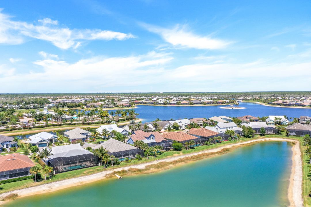 14844 Dockside Ln, Naples, FL 34114