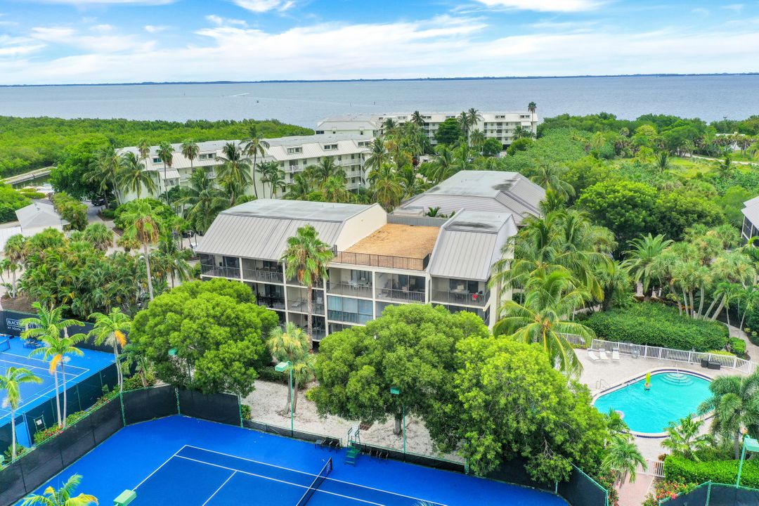 3227 Tennis Villas, Captiva, FL 33924