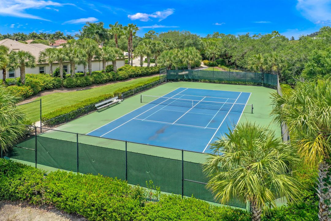 7050 Bay Woods Lake Ct #201, Fort Myers, FL 33908