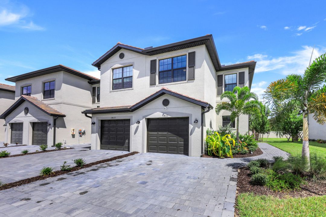 14111 Pine Lodge Ln, Fort Myers, FL 33913