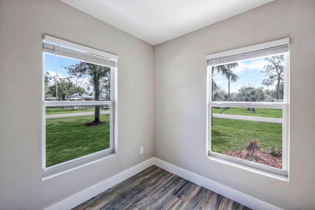 1401 Keuka Ave, North Fort Myers, FL 33917