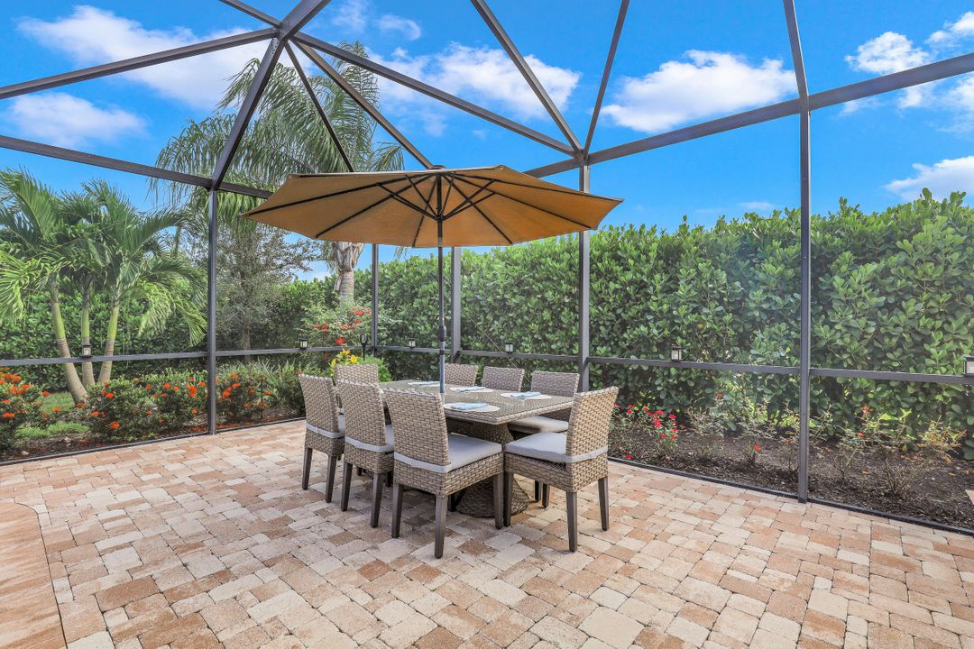 9365 Slate Ct, Naples, FL 34120